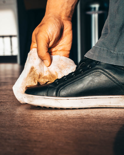 PANDA Shoe Cleaning Wipes. Removes Dirt, Grime, Dust, etc! Clean Sneakers Quick Wipes for Sneakers.